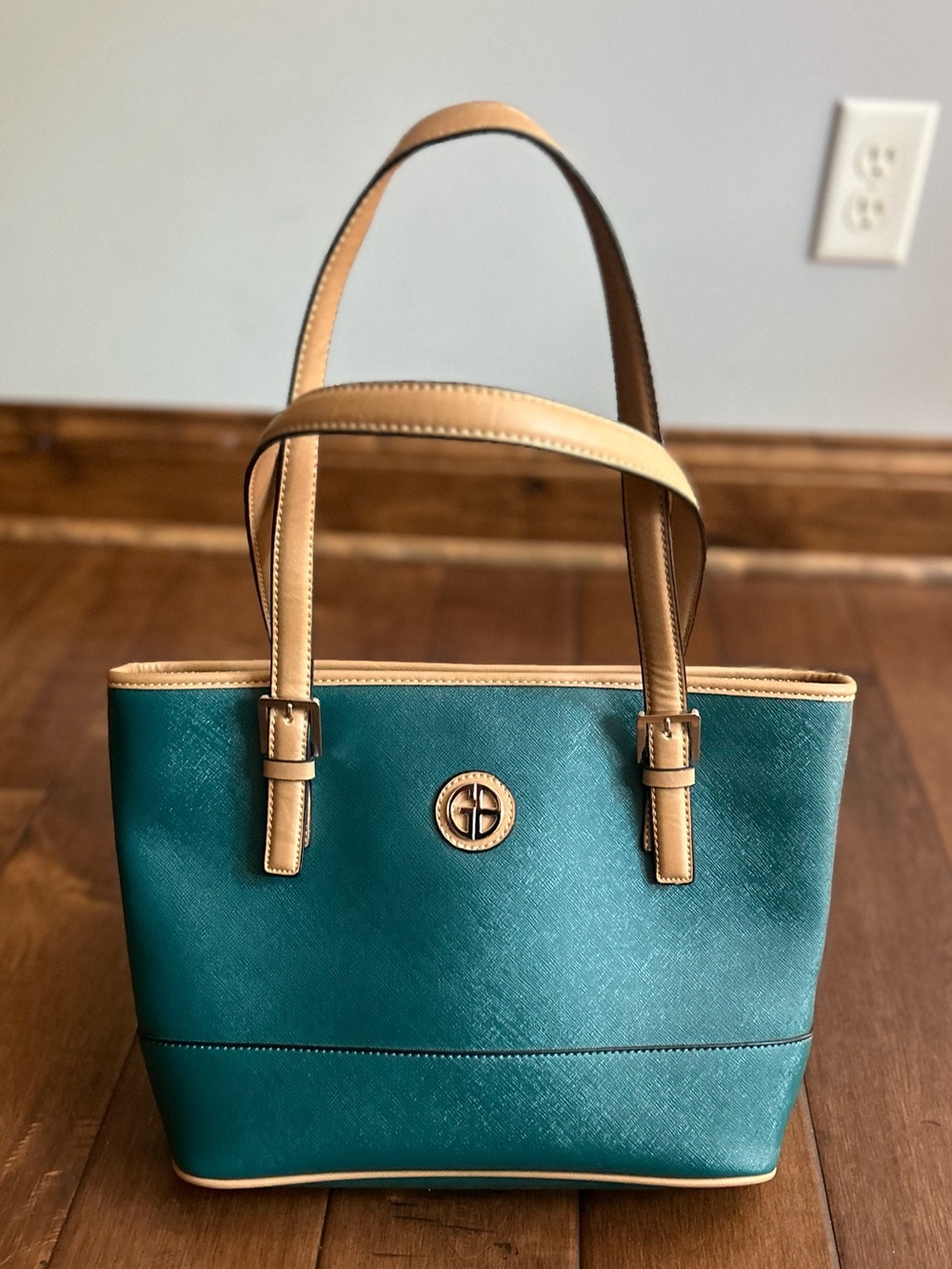 Giani Bernini Saffiano Faux Leather Tote